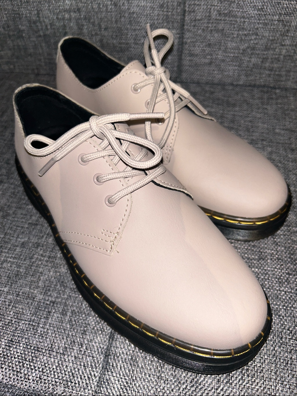 New - Dr. Martens Zavala Lo - Pale Pink Leather, 3-Eye Oxford Shoes